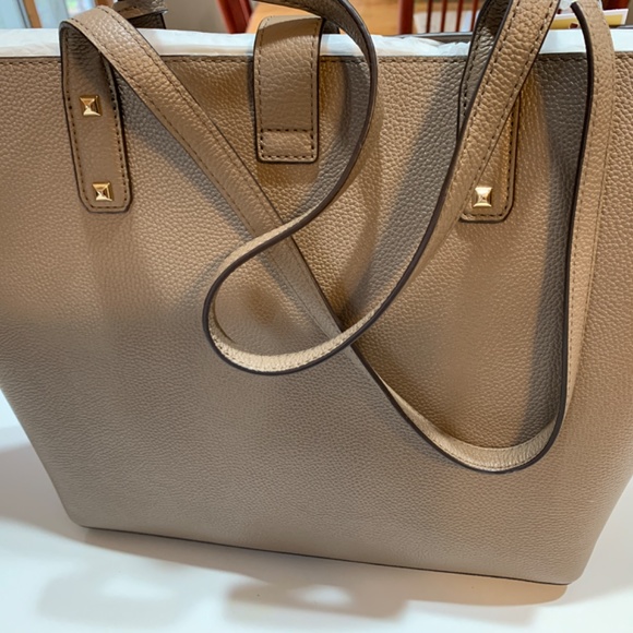 Michael Korean Tote *NWT* - Picture 3 of 3